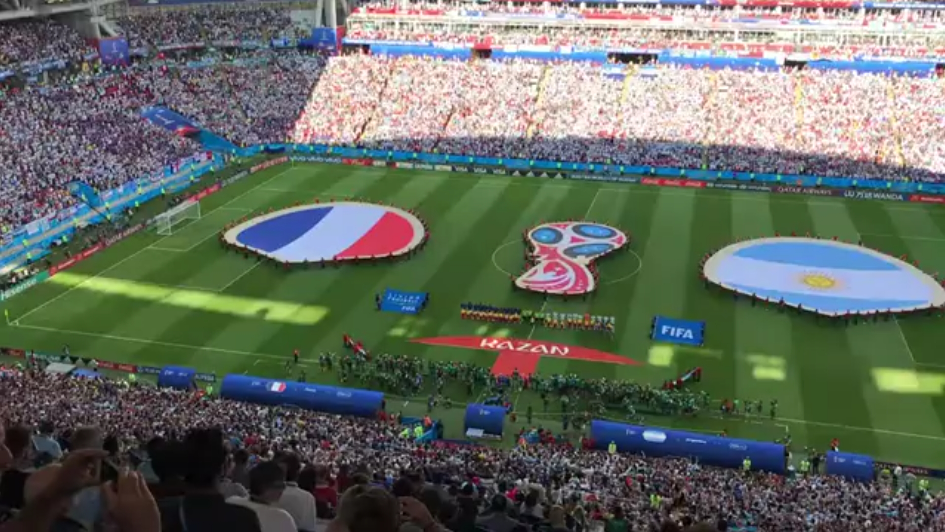 加强了中场