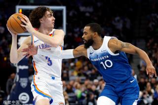 体育F1荷兰大奖赛：红牛车手维斯塔潘主场夺冠